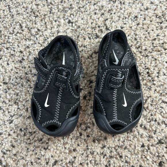 Nike Baby Sunray Protect Sandals Size 4C Black - Picture 1 of 5